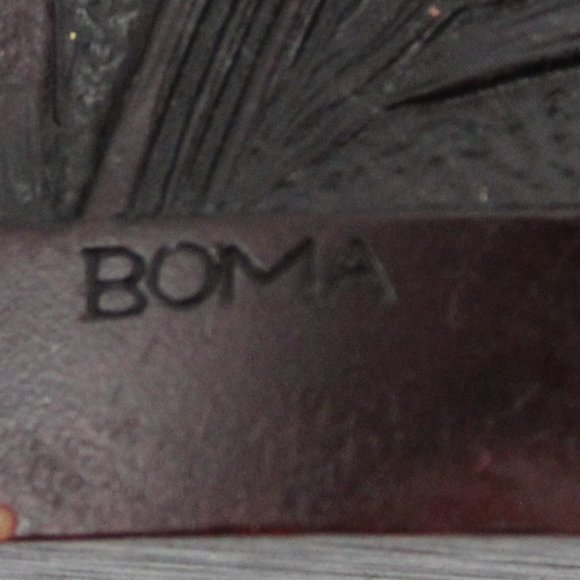 Vintage Bear Design Red Resin Trinket Box As-is - Picture 8 of 9